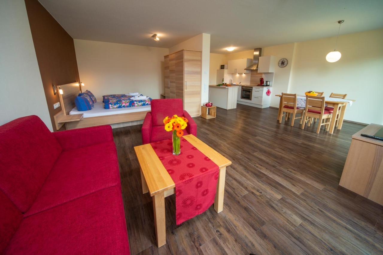 Seehotel Und Appartements Schnoeller Rieden Eksteriør billede