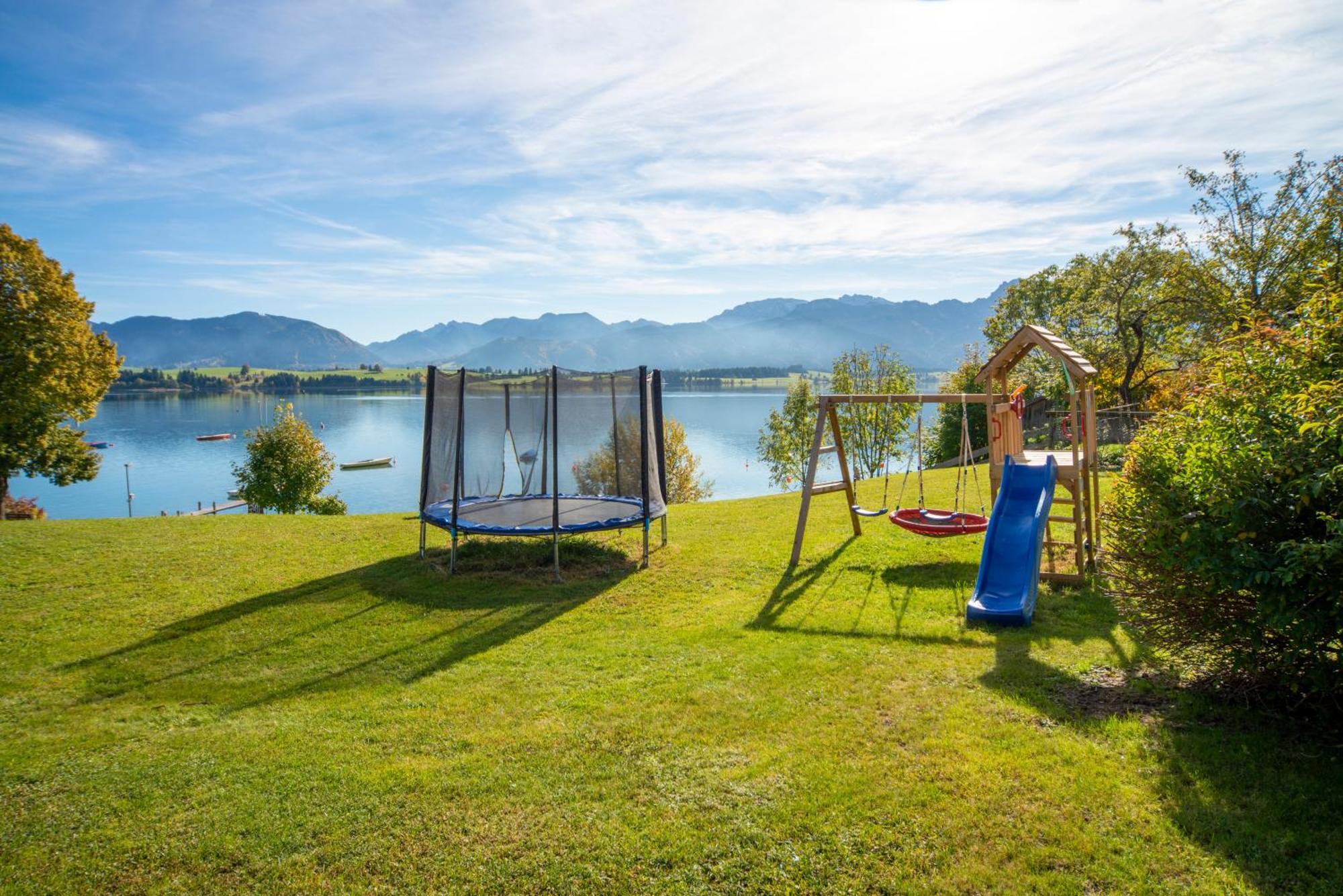 Seehotel Und Appartements Schnoeller Rieden Eksteriør billede