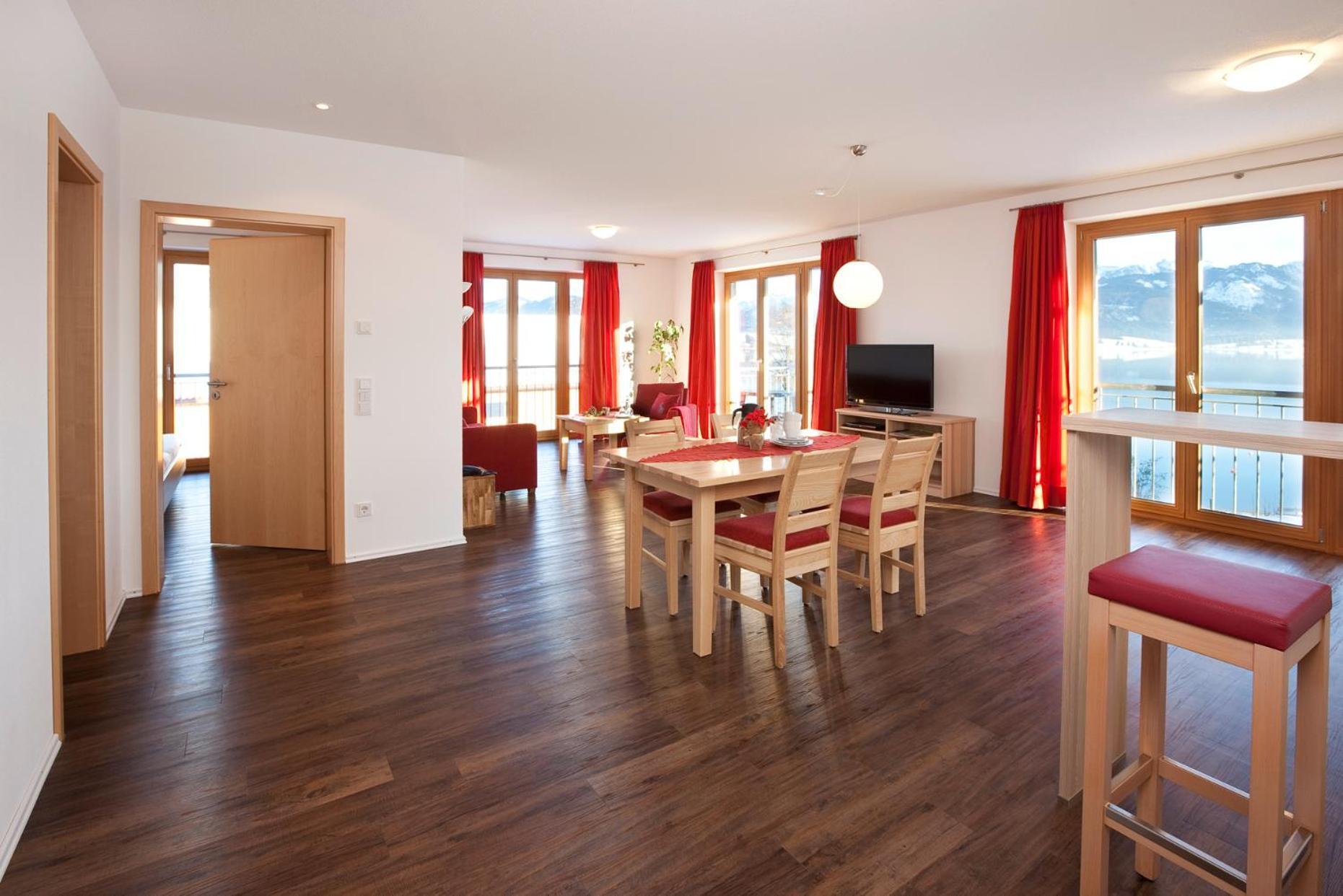 Seehotel Und Appartements Schnoeller Rieden Eksteriør billede