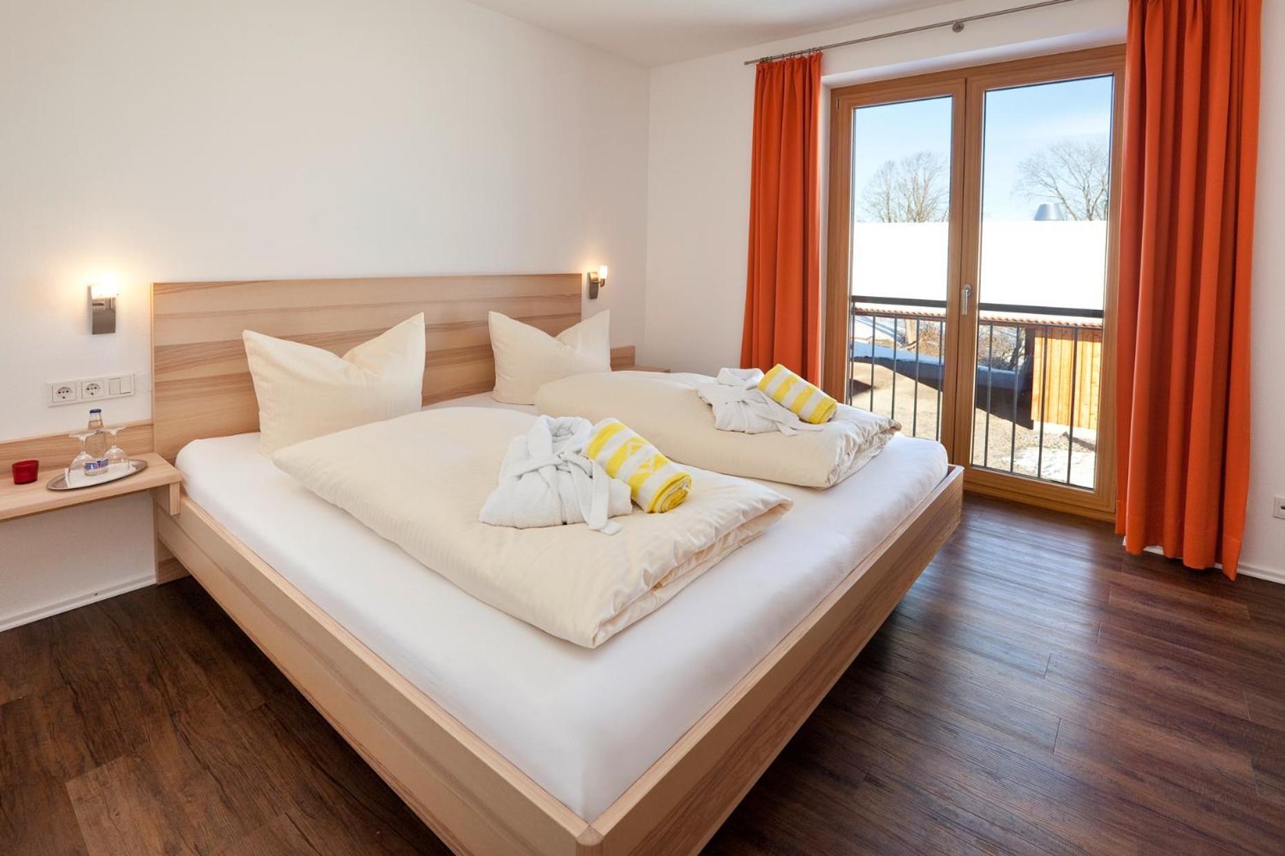 Seehotel Und Appartements Schnoeller Rieden Eksteriør billede
